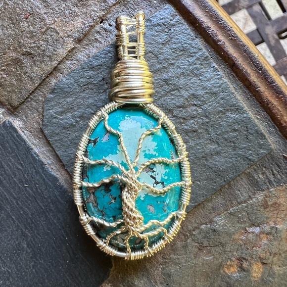 Turquoise tree of life wire wrapped pendant handmade - Picture 1 of 7
